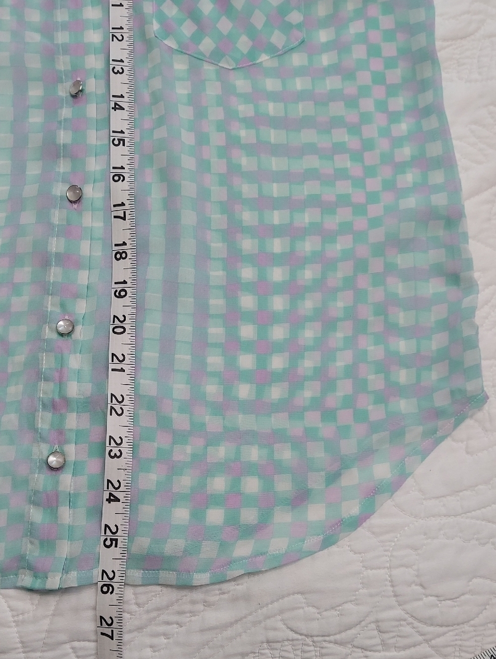 About A Girl Los Angeles Aqua & Lavender Check Blouse Size Medium Pearl Buttons - Picture 8 of 8
